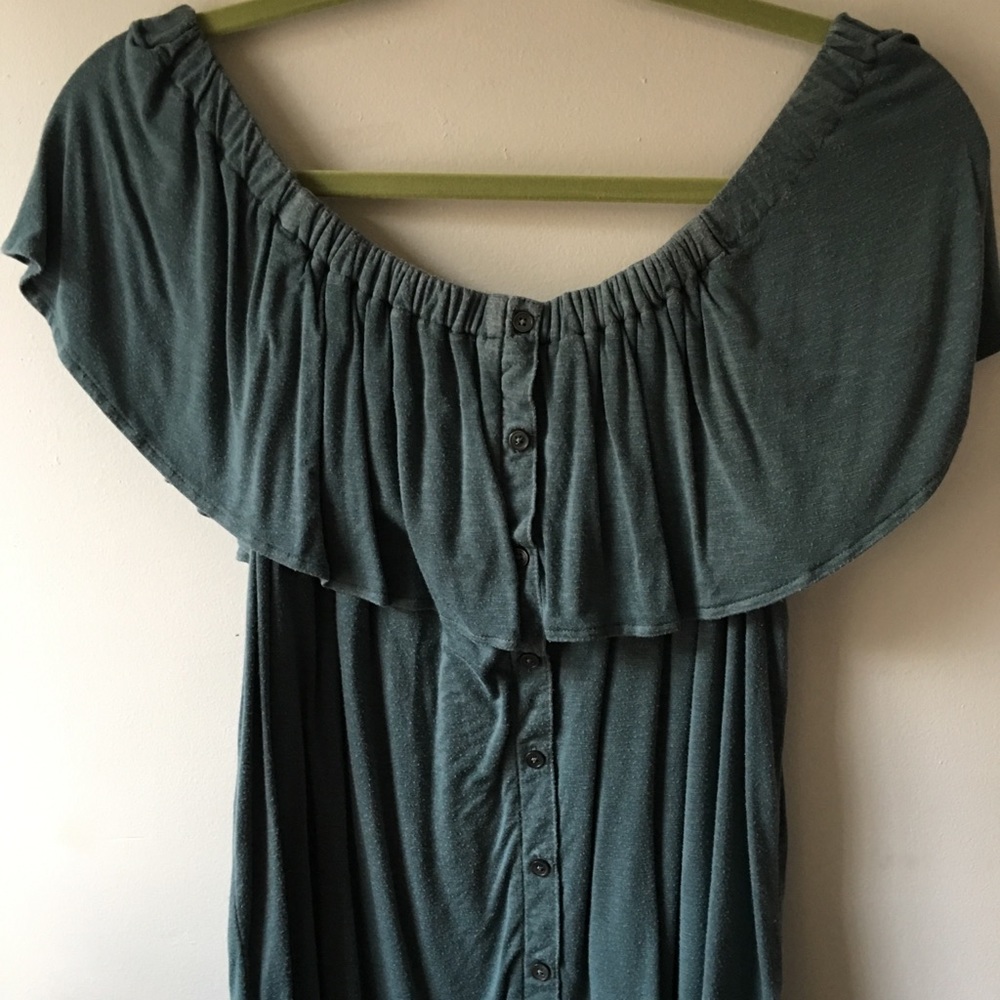 Off the Shoulder Shirt -American Eagle